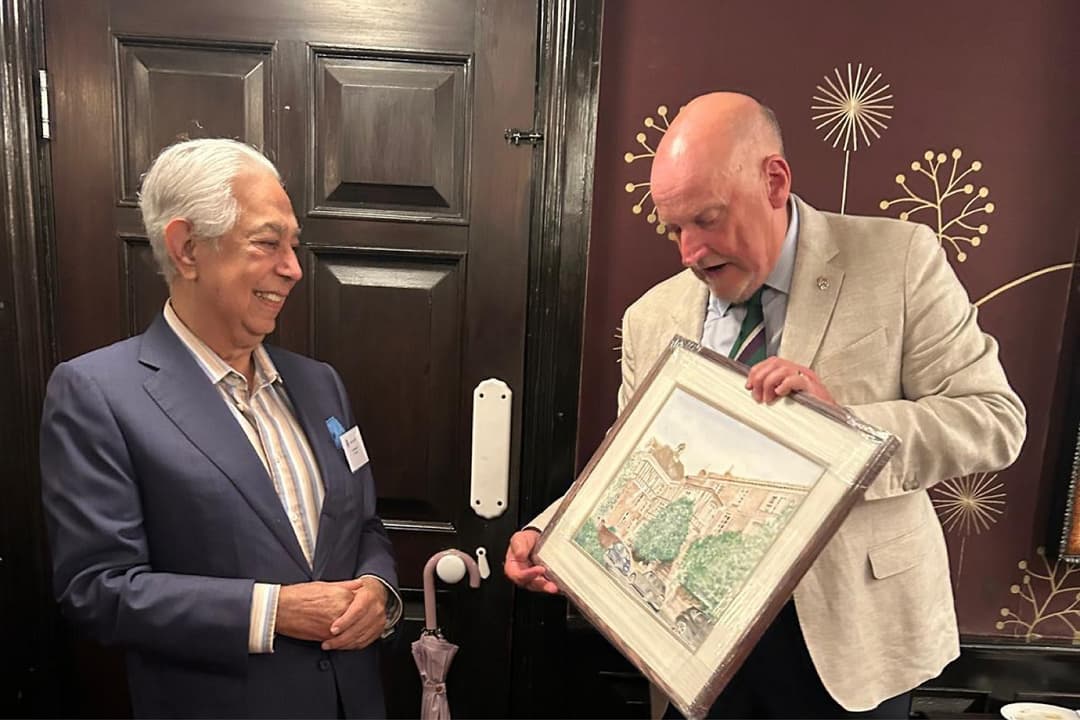 The Alumni and Development Team, led by Dr Greene, Head of College, recently concluded a highly successful engagement trip to Hong Kong and Singapore.