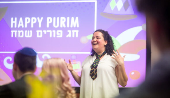 180322 CC Purim Party 1178