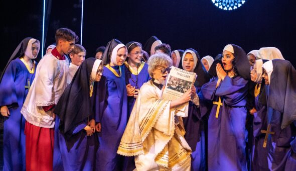 CC Sister Act 087
